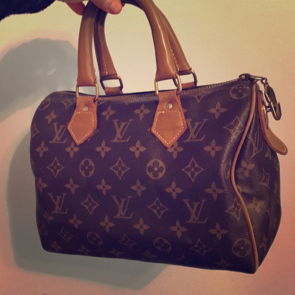 Louis Vuitton Handbags - Louis Vuitton VINTAGE French Co. Speedy 25